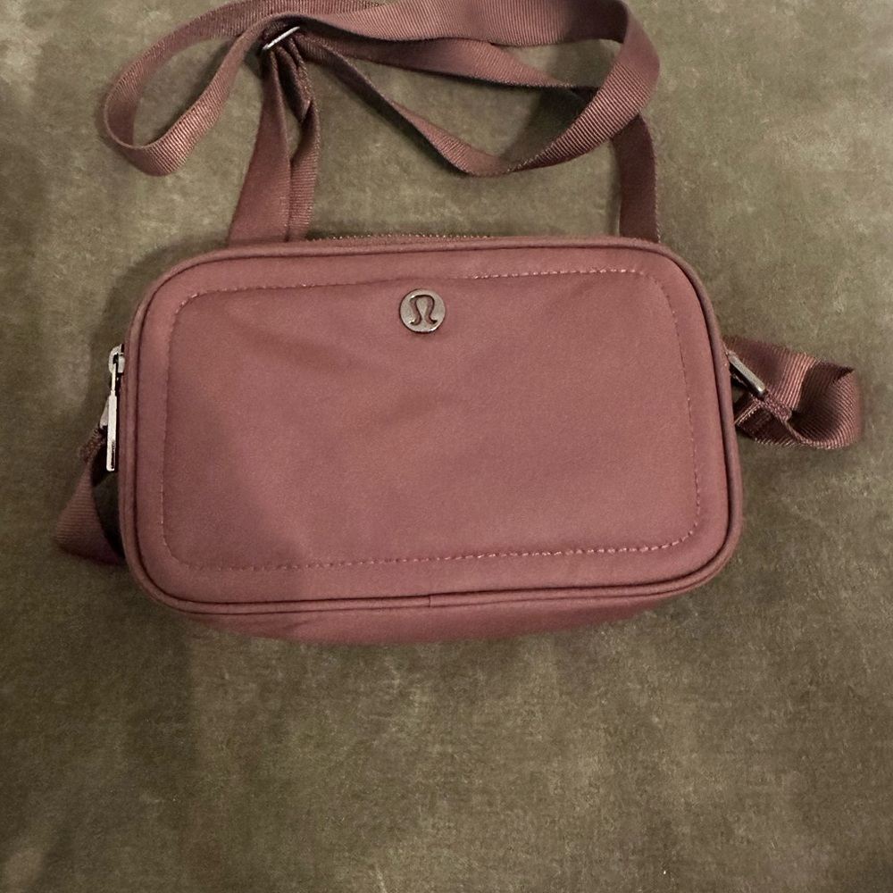 RARE Lululemon Maroon (wine) Crossbody Bag with gunmetal hardware